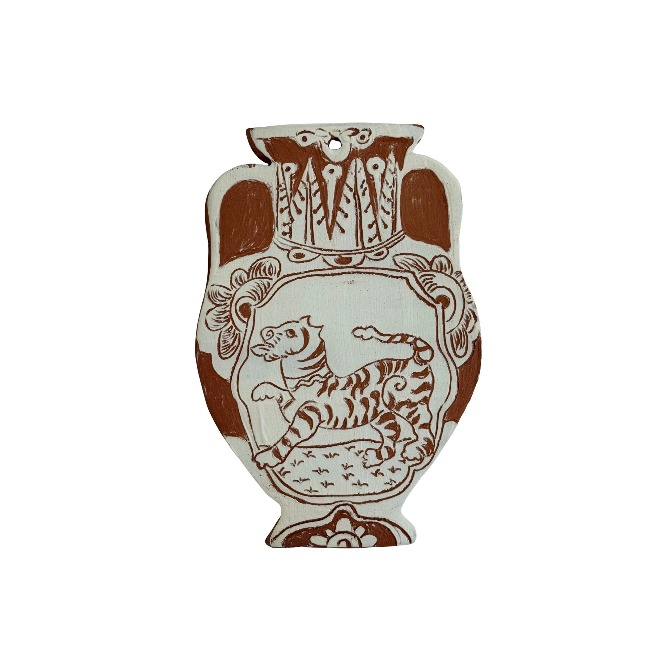 Danielle Lovatt_Syncretica Urn - Tiger.jpg