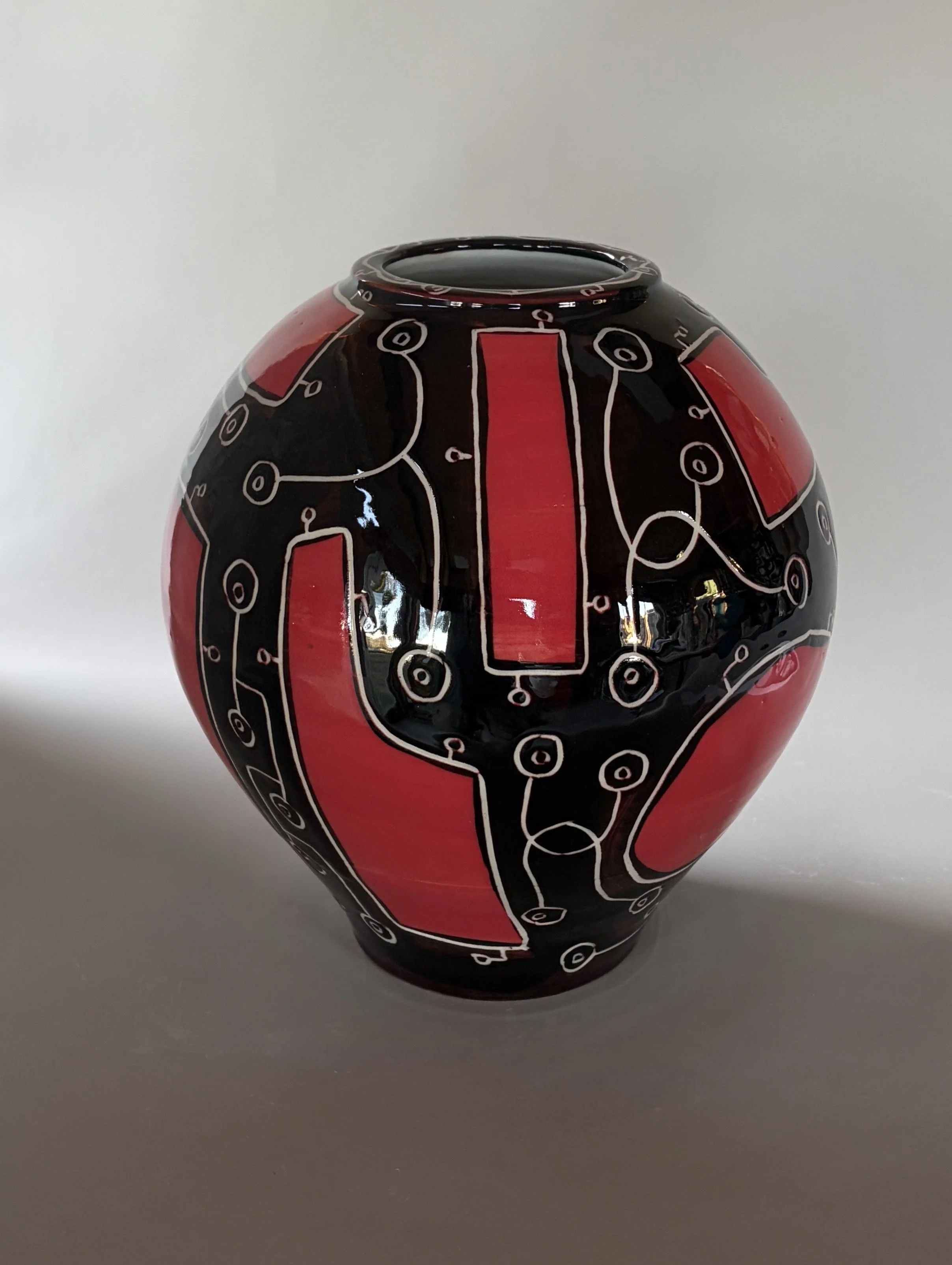 DARK QUEST SERIES - BLOSSOM VASE 2