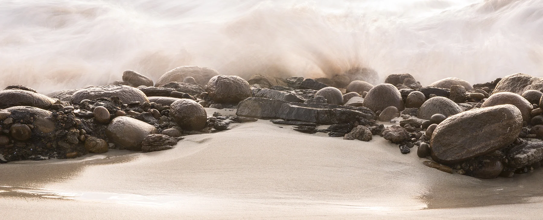 Injidup Rocks, Cape Clairault Rd, Yallingup, South West