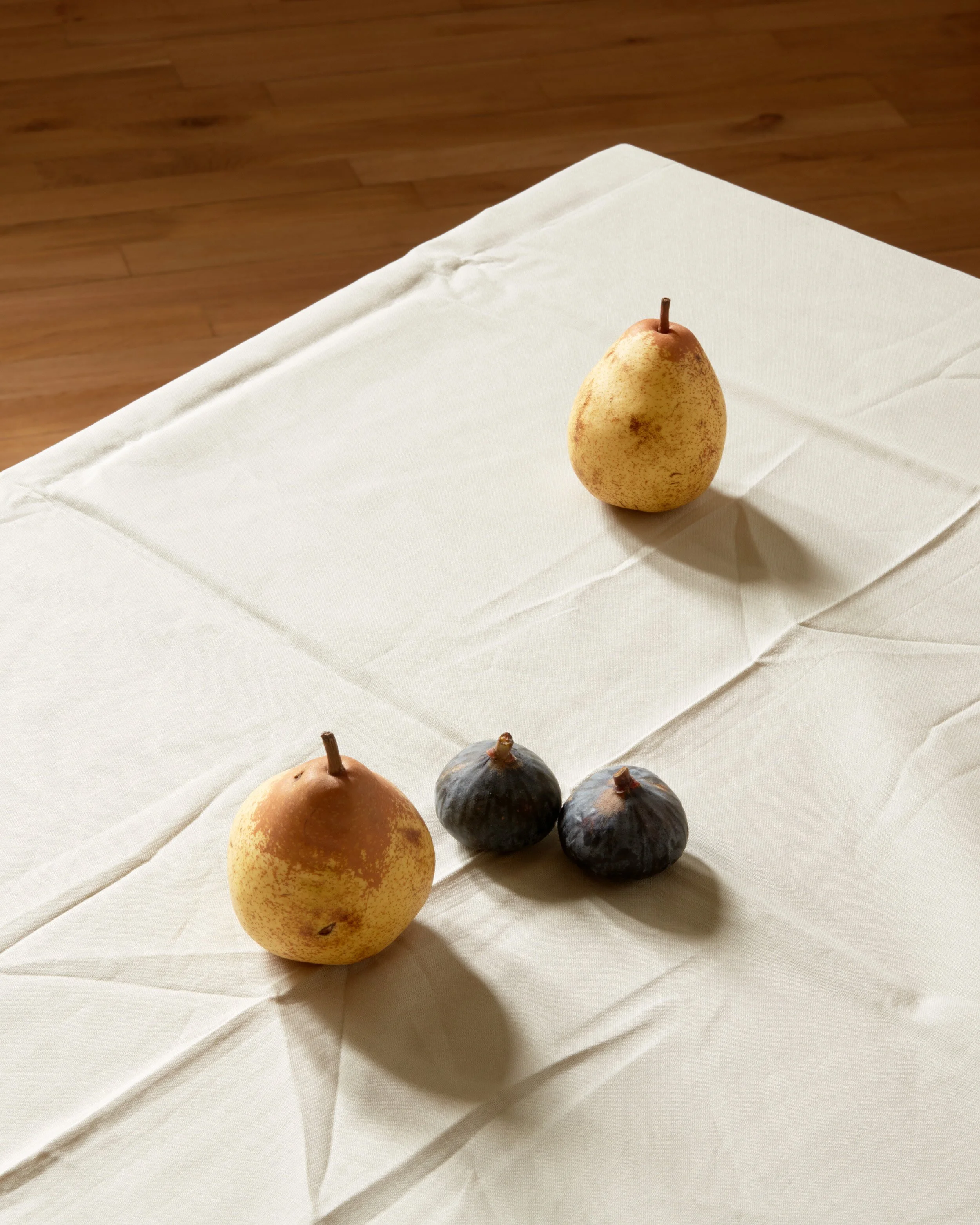 TABLES-010519-0041.jpg