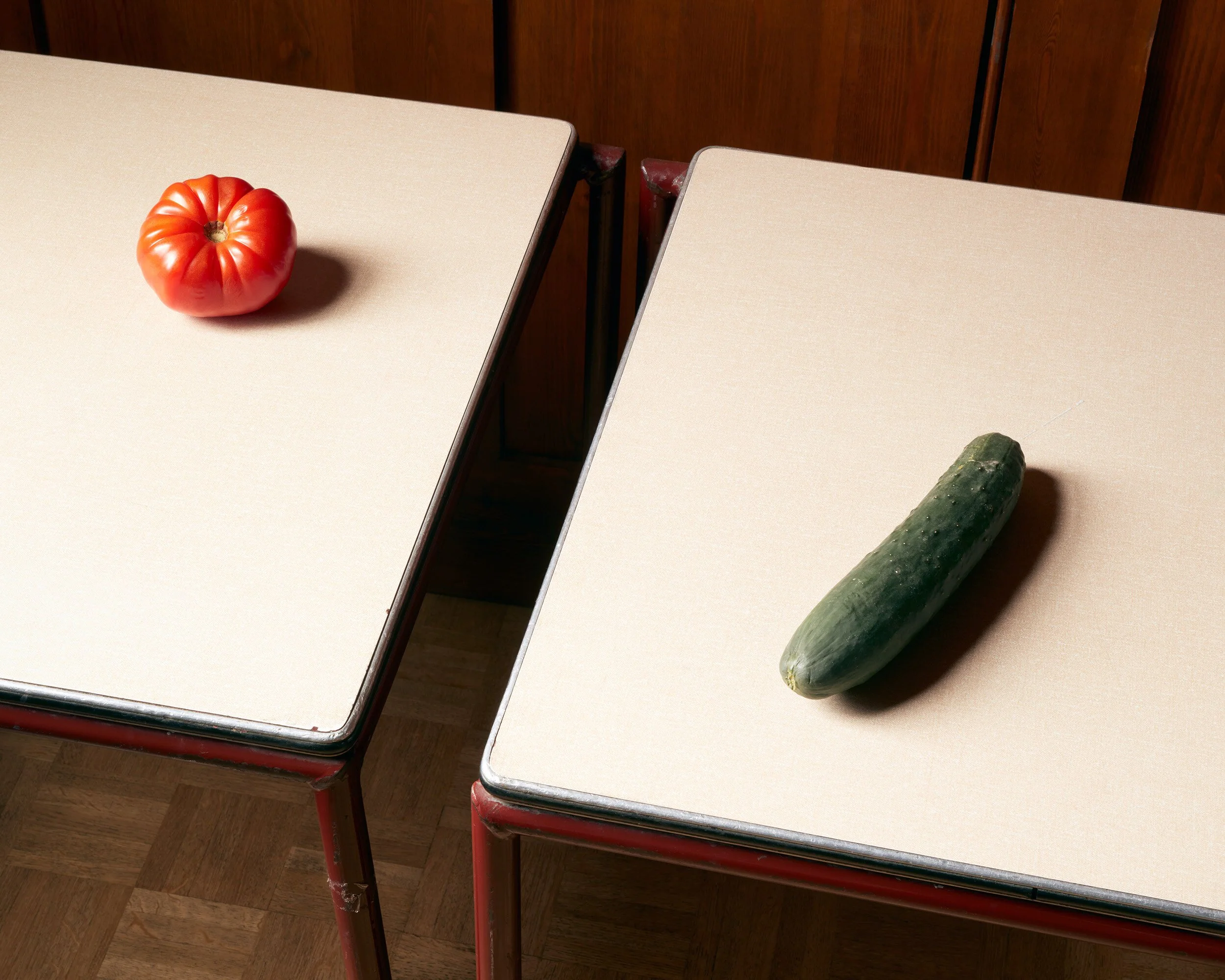 TABLES-030720-0038.jpg