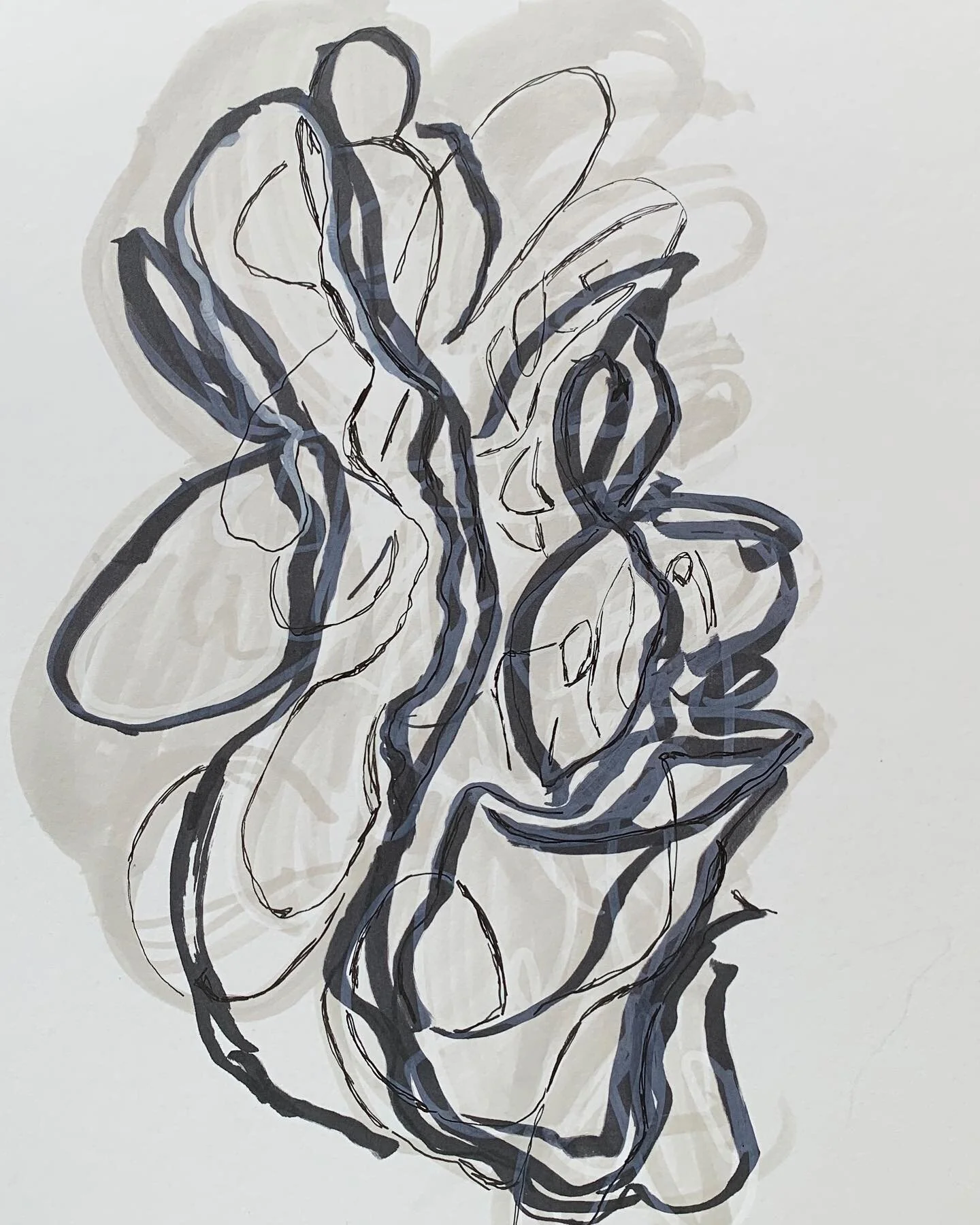 Line Art ❤️ #abstractart #drawing #sketch #interiordesign #artcollection #artcollectors #designinspiration #creativeinspiration #art #arte #artist #artistsoninstagram #indiaink #femaleartistsofinstagram #intuitiveart #lineartwork