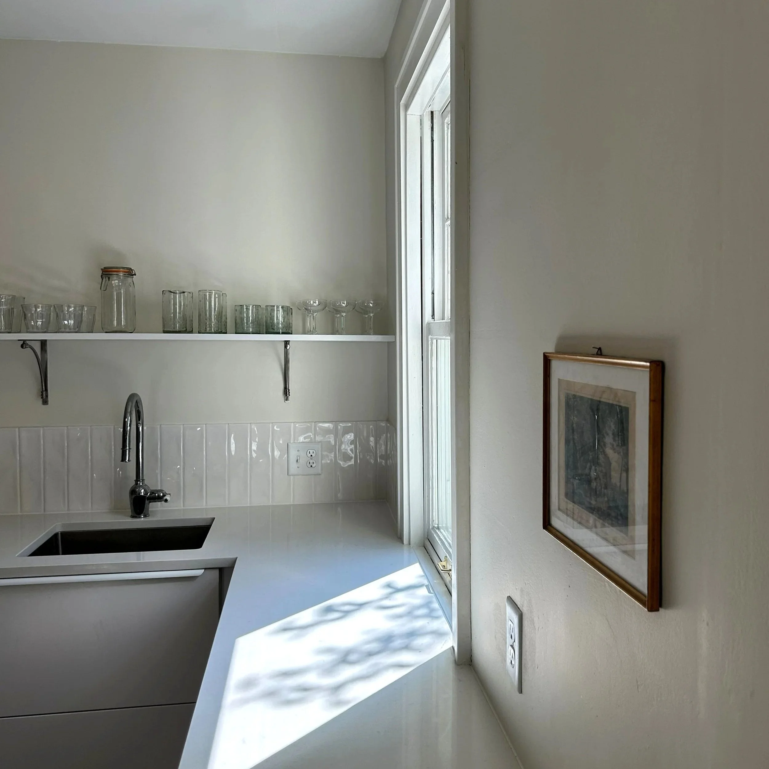 5314+Penn+Ave+S_Kitchen+View+6.jpg