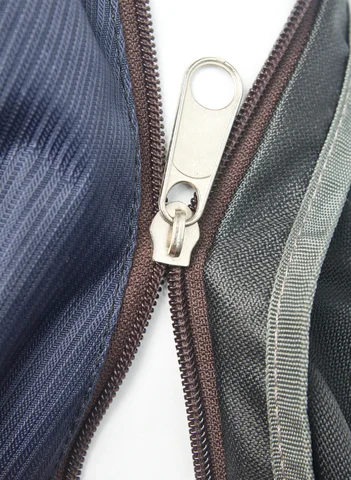 Don't toss out your favorite clothes just because a zipper is broken.!