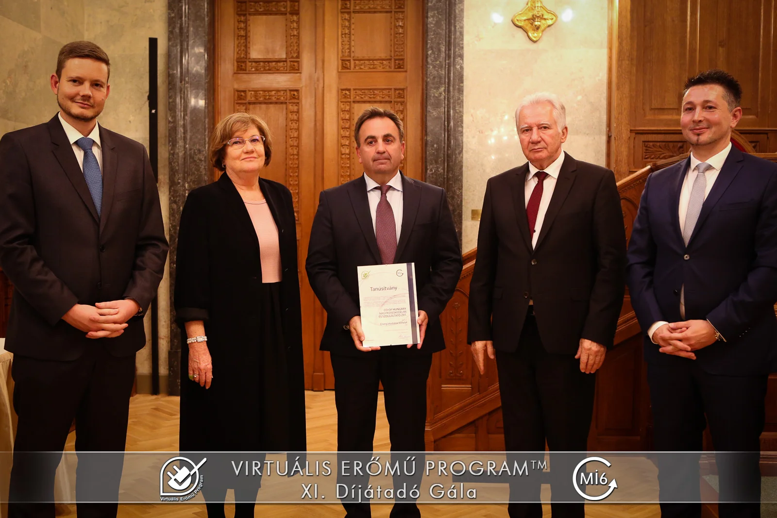 0219_MI6_XI-dijatado_190925_NNFoto.jpg