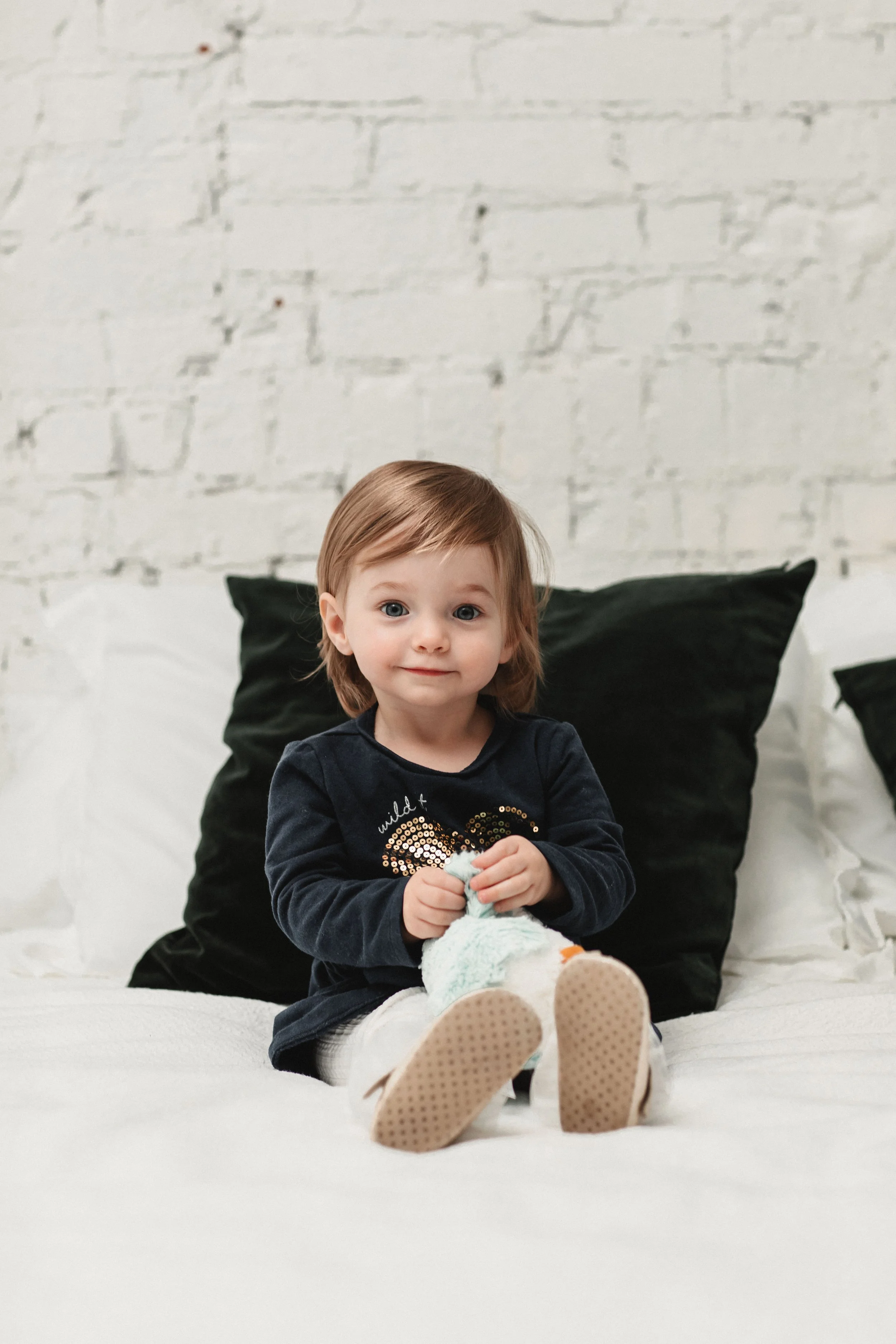 Studio toddler photo session Cincinnati, Ohio (3 of 10).jpg