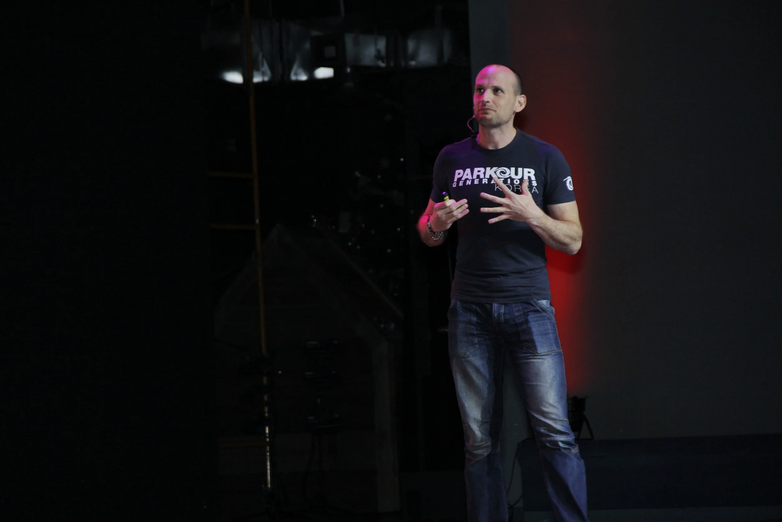 Dan Edwardes: Parkour as Hero Training