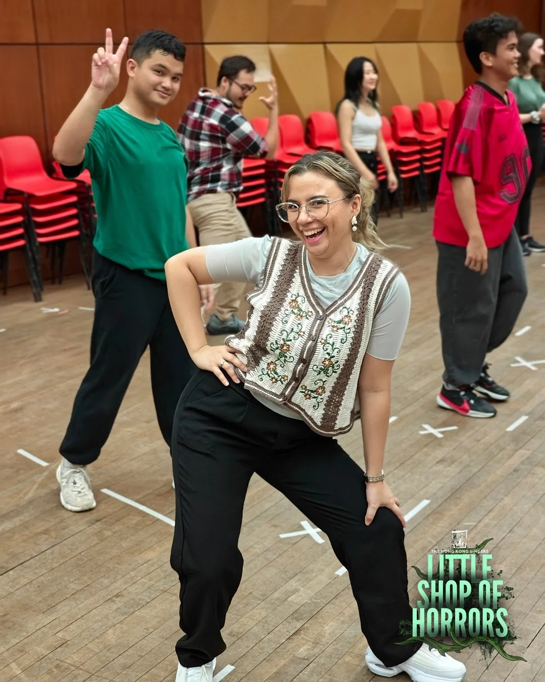 These ensemble characters are really starting to come to life! 🪴 

Little Shop of Horrors opens 20 November 2025. Keep a look out for ticket sales.

#littleshoporhorrors #thehongkongsingers #ensemble #hktheatre #sheungwanciviccentre