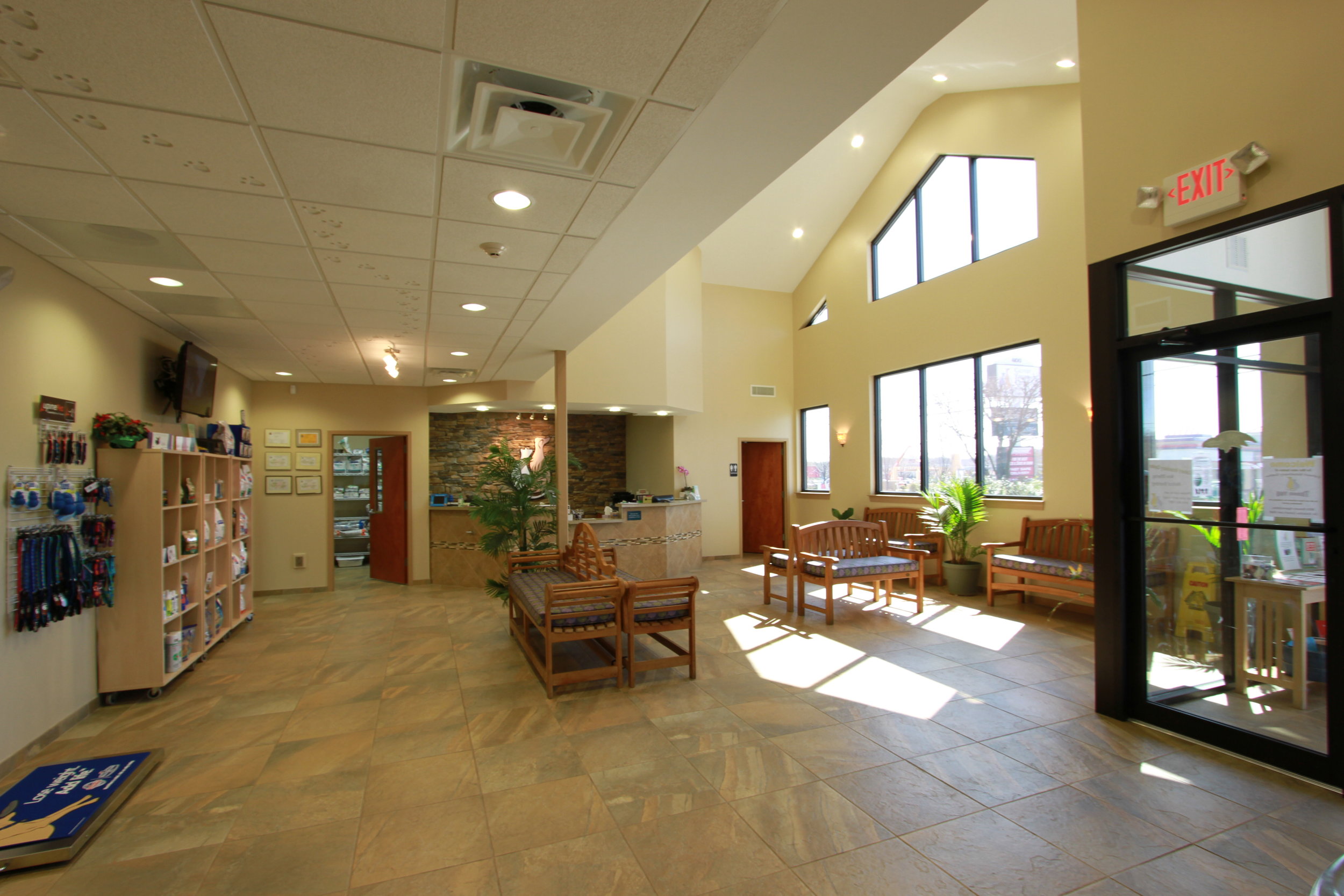 VCA Calvert Veterinary Hospital5.JPG