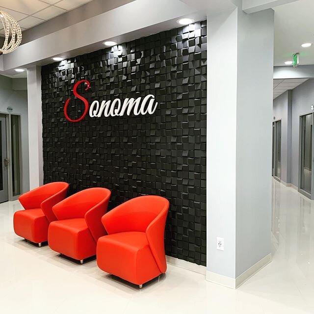 We&rsquo;re excited to be sharing a recently completed project, Sonoma Salon Suites, a premier luxury salon featuring 27 suites for independent beauty industry professionals. Check out the before and after photos.
#loveisinthehair #salonconstruction 