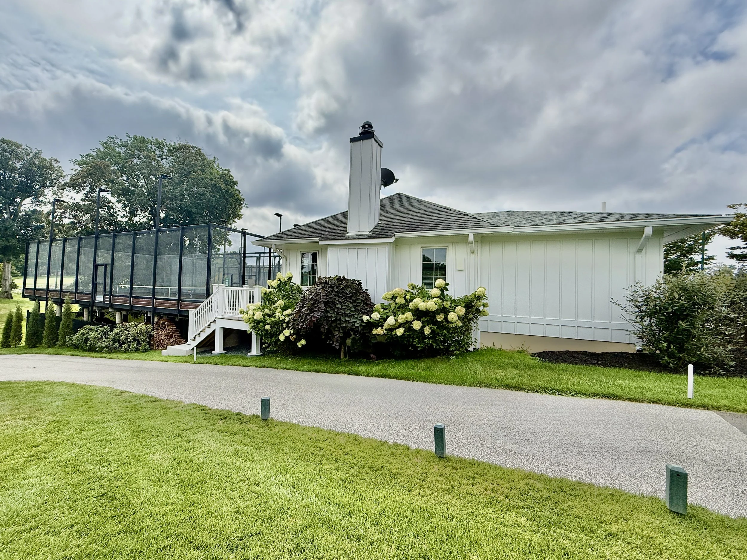 The Elkridge Club Paddle Hut