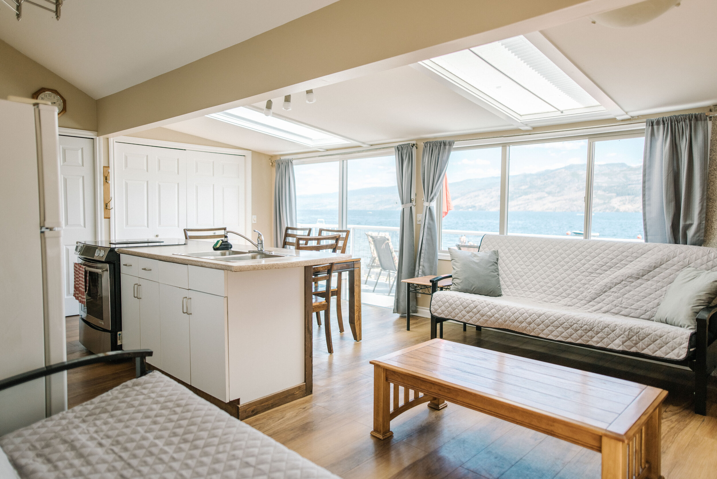 Davis Cove Interiors websize #6-9.jpg