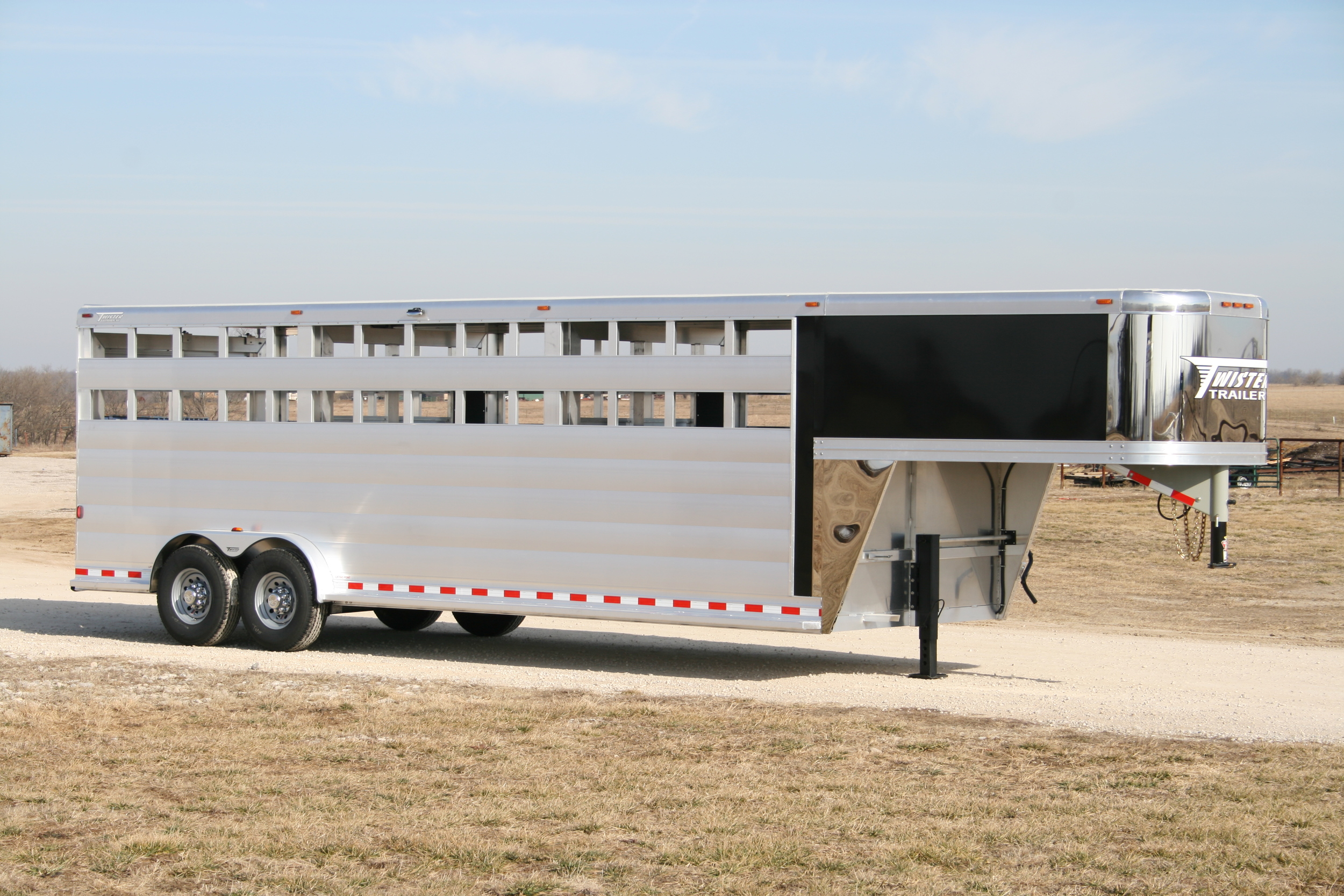 Trailers — Twister Trailer