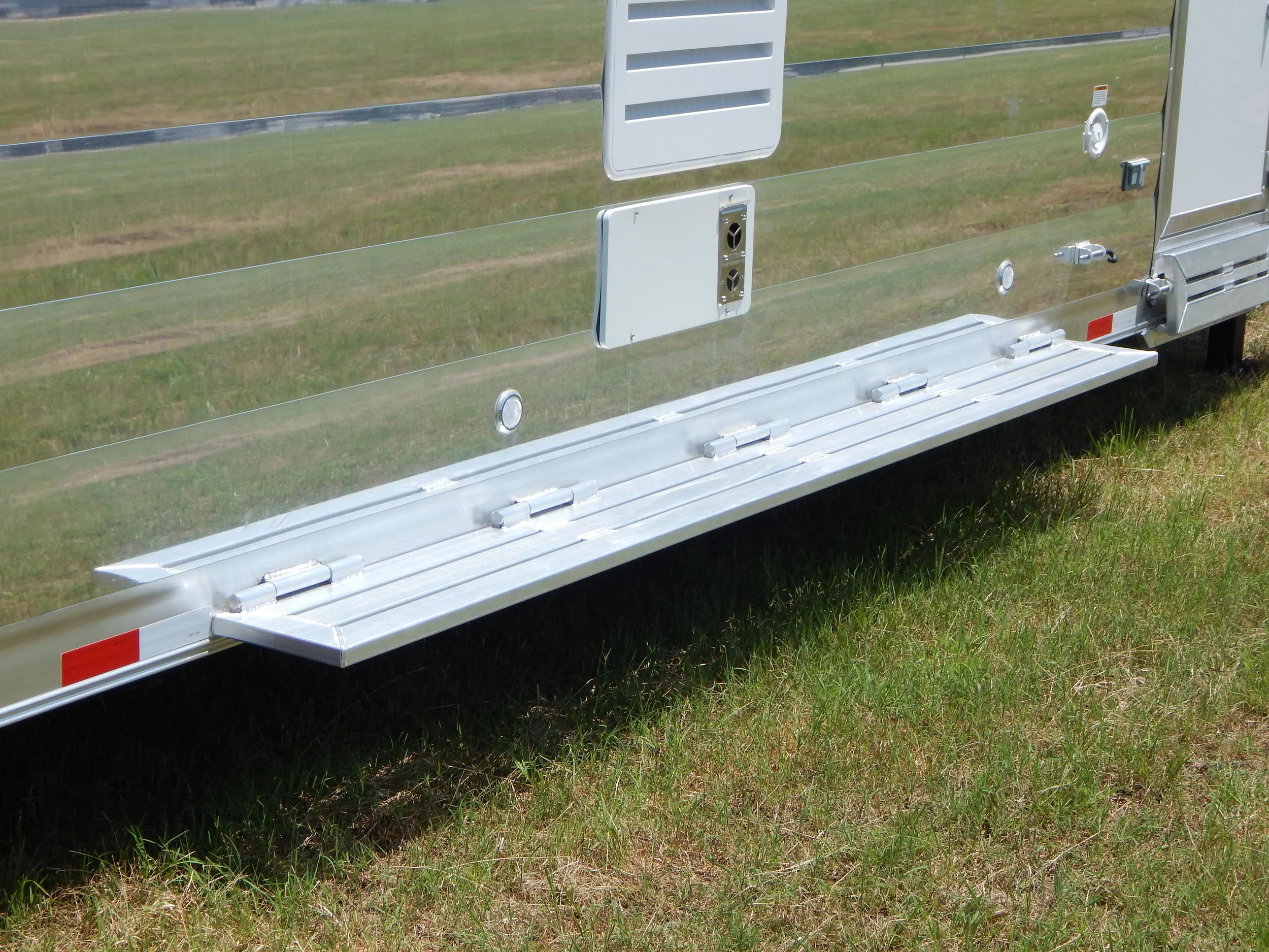 Flip-up Bench<a href=“/area-of-your-site”>→</a><strong></strong>