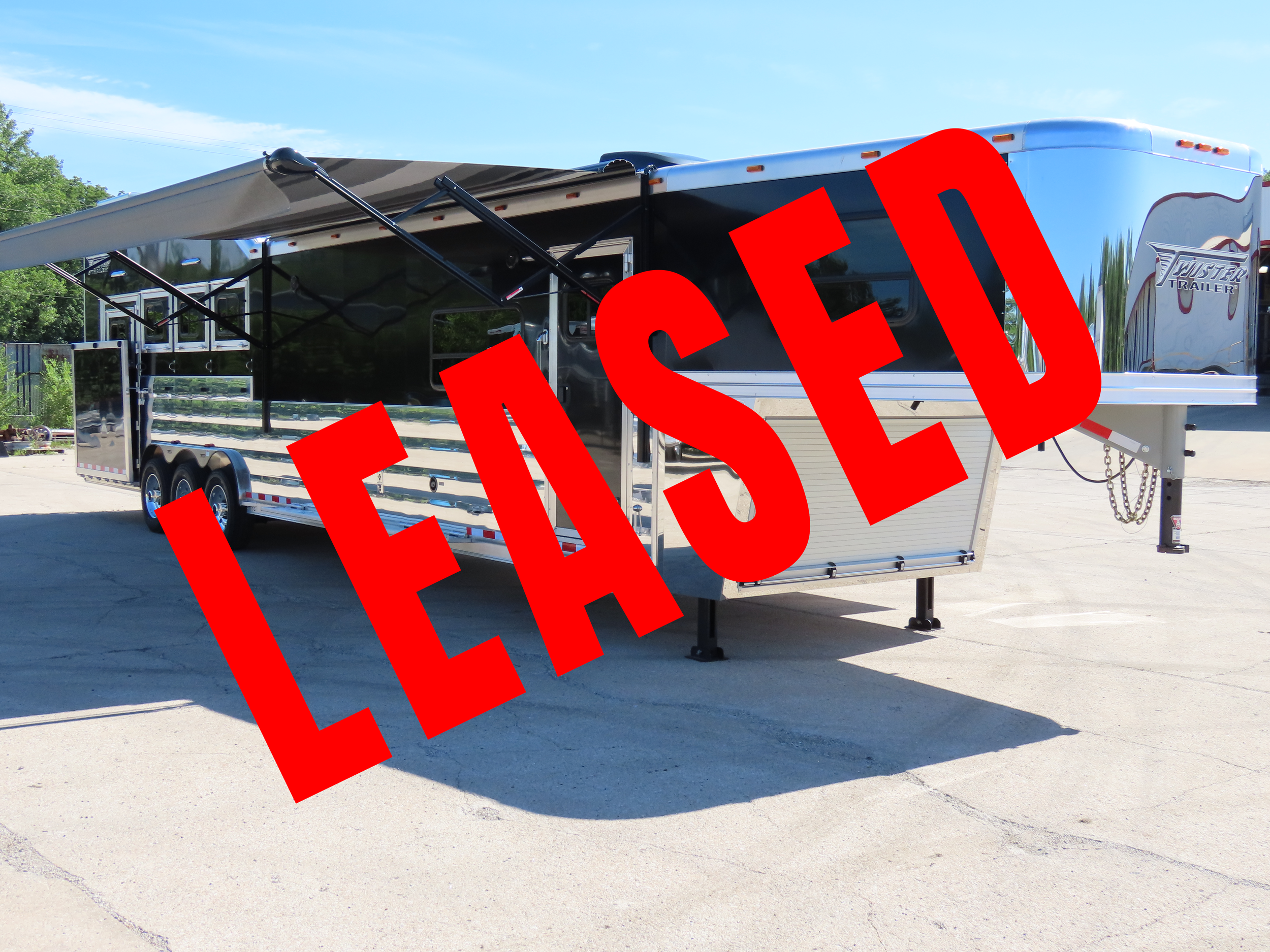 2025 Custom 4H 15’4 SW Side Load w/ Trail Boss LQ (S527)