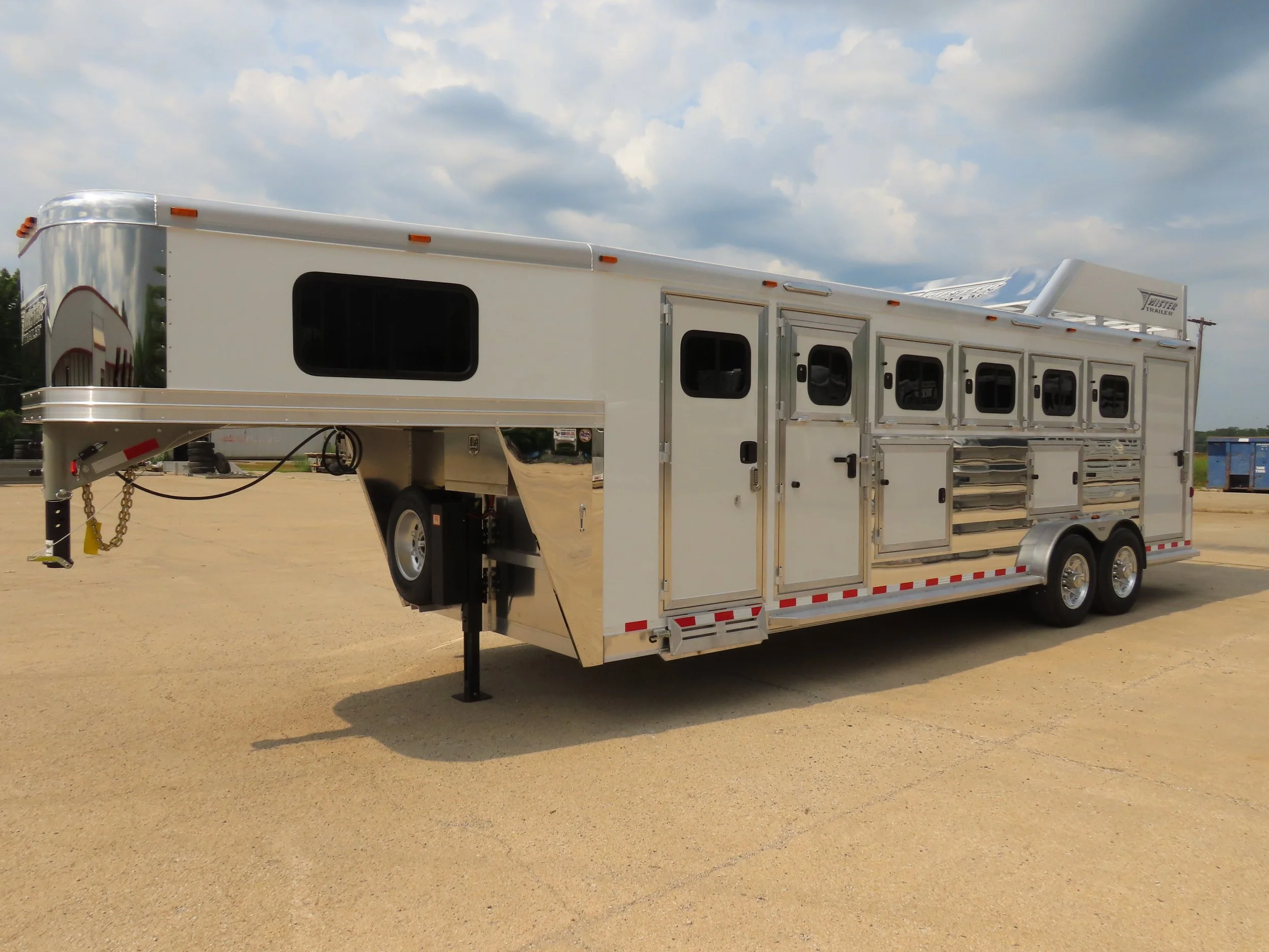 2025 Stock Combo Trailer (S543)