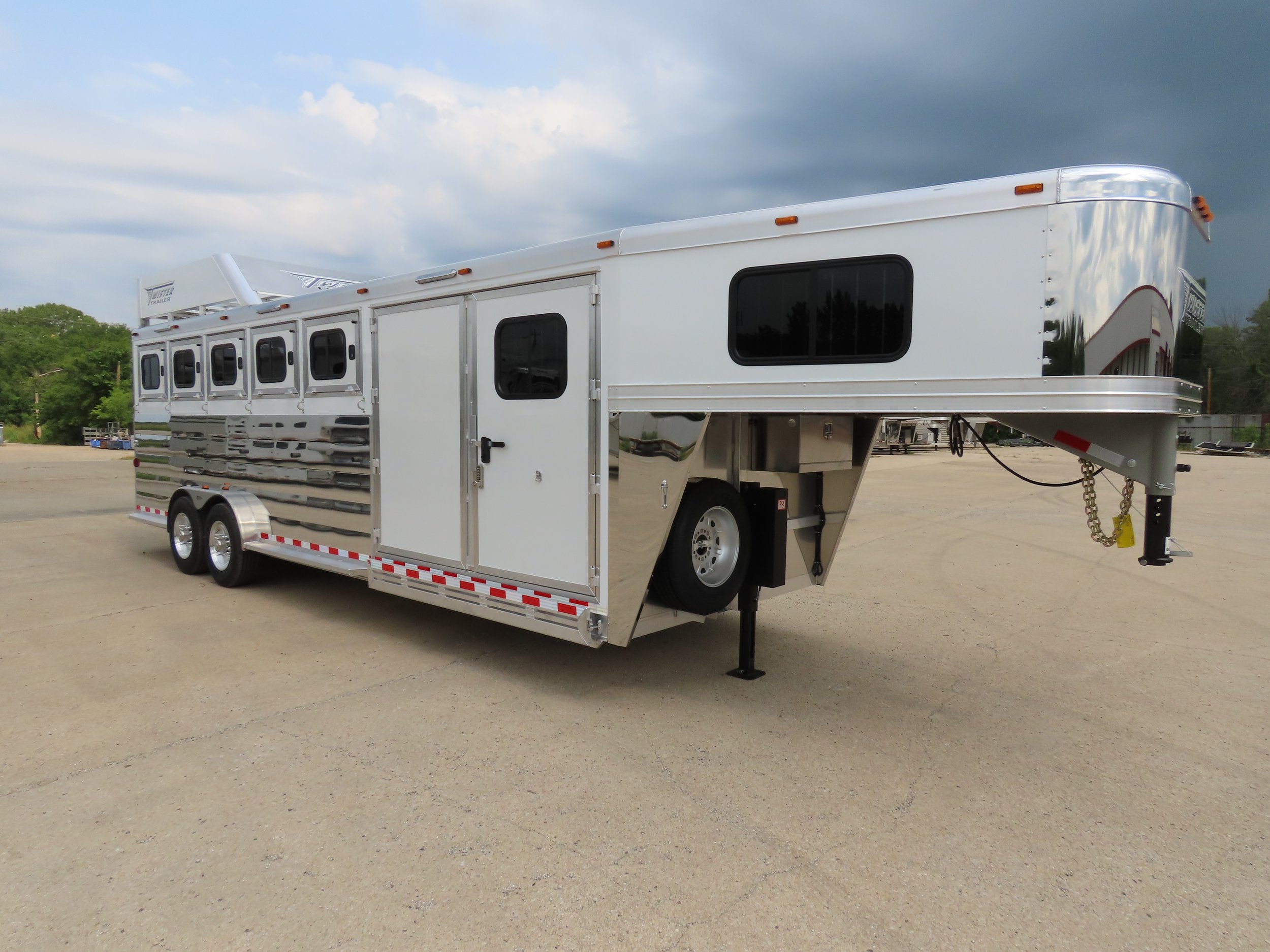 2025 5H 25' Stock Combo (S543)