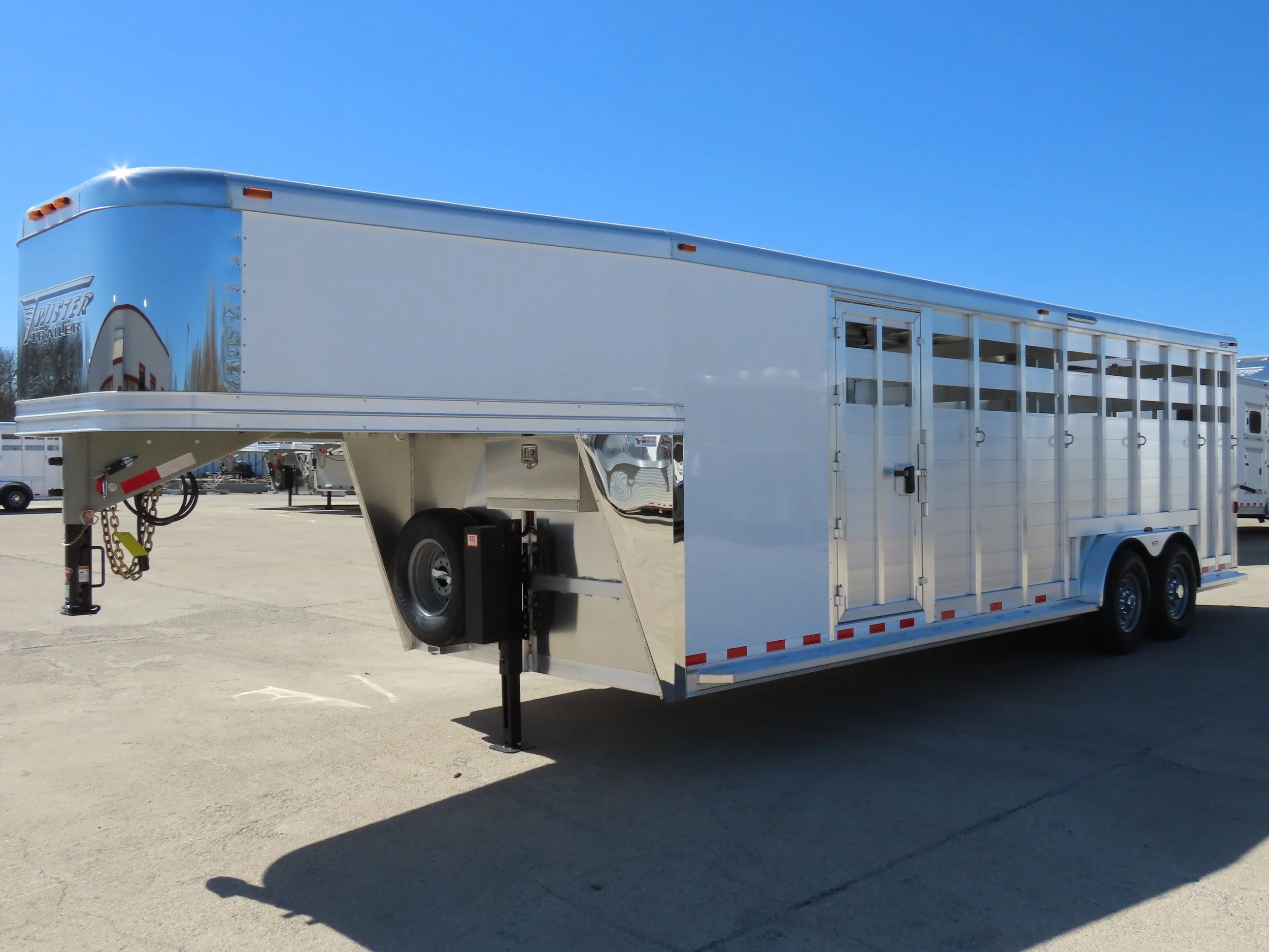 2025 Stock 24' Bull Tuff (S577)