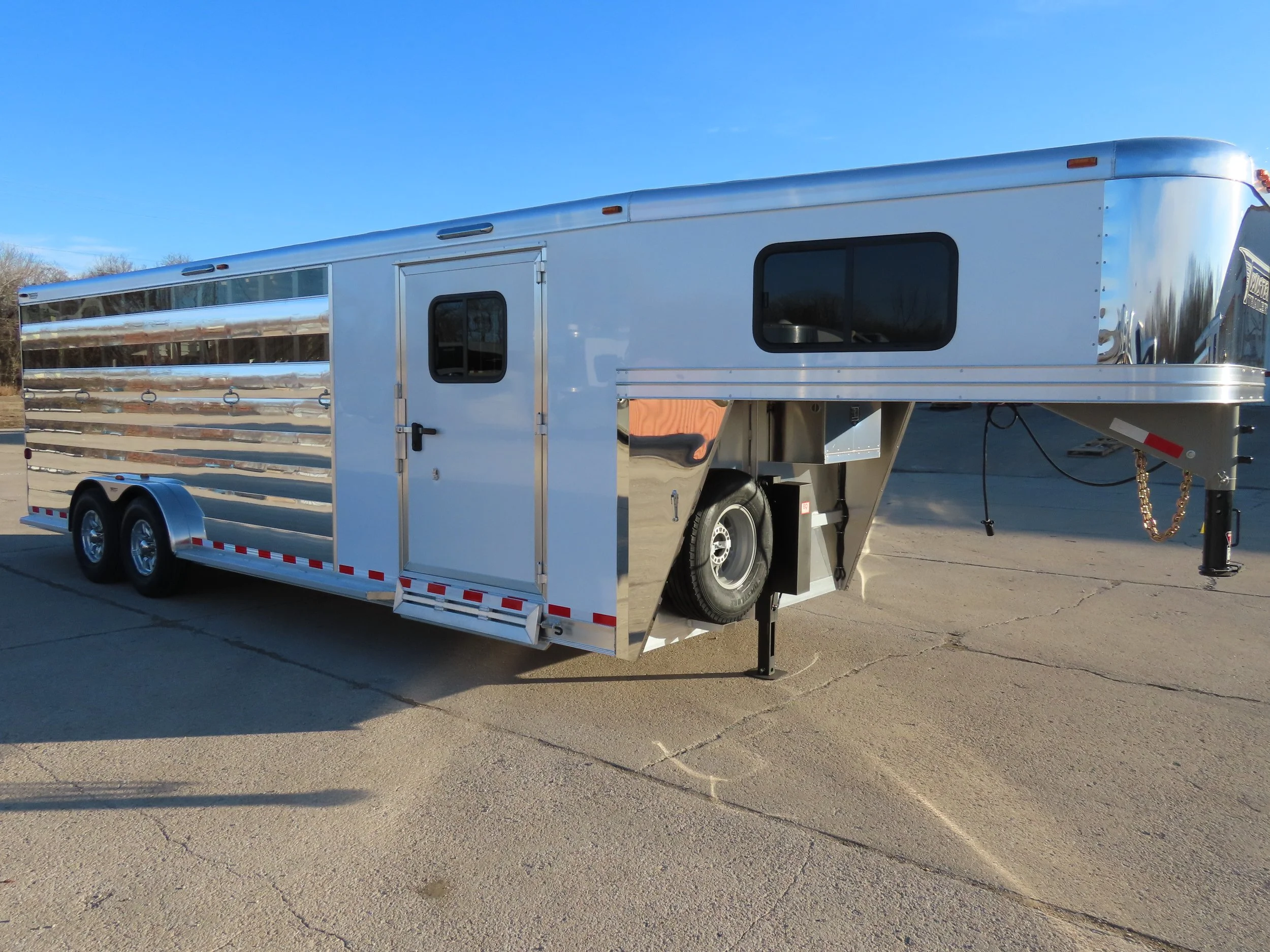 2025 5H 24' Stock Combo (S558)