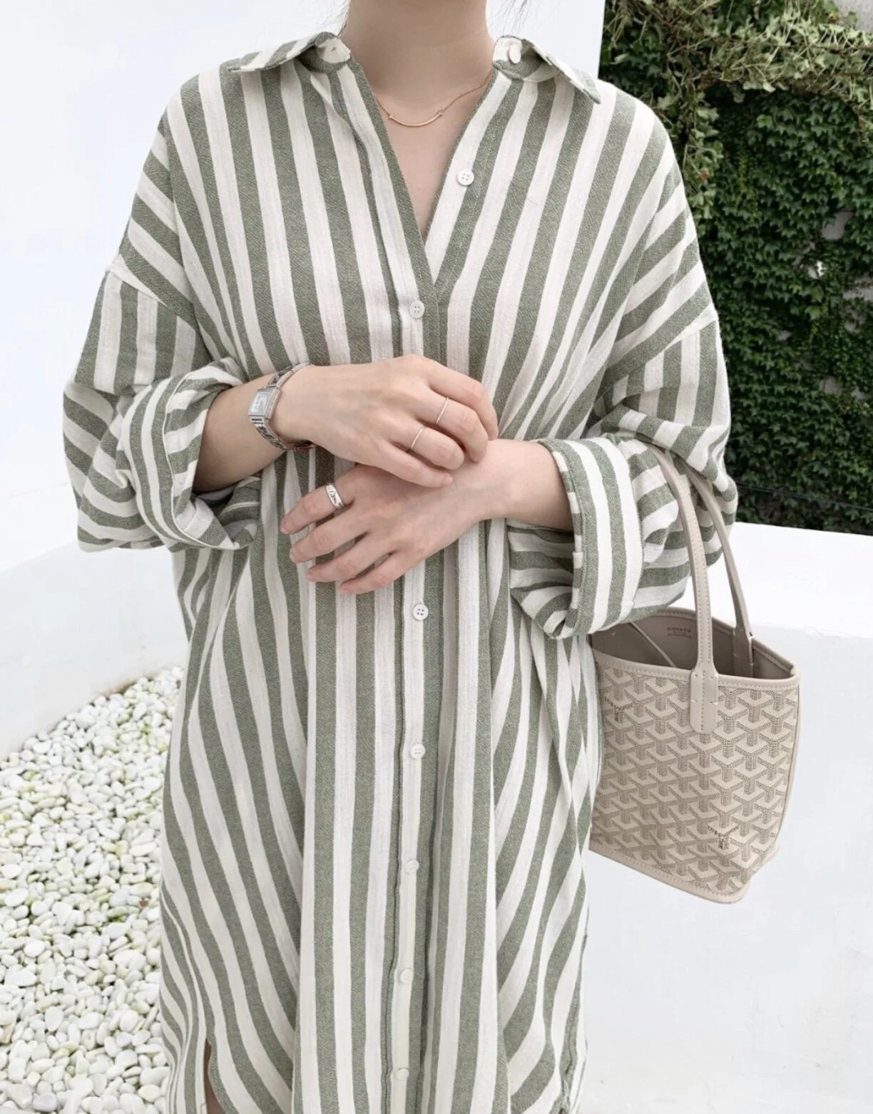 63F7E93C-1C0E-4BED-8E9B-B32E043AC762