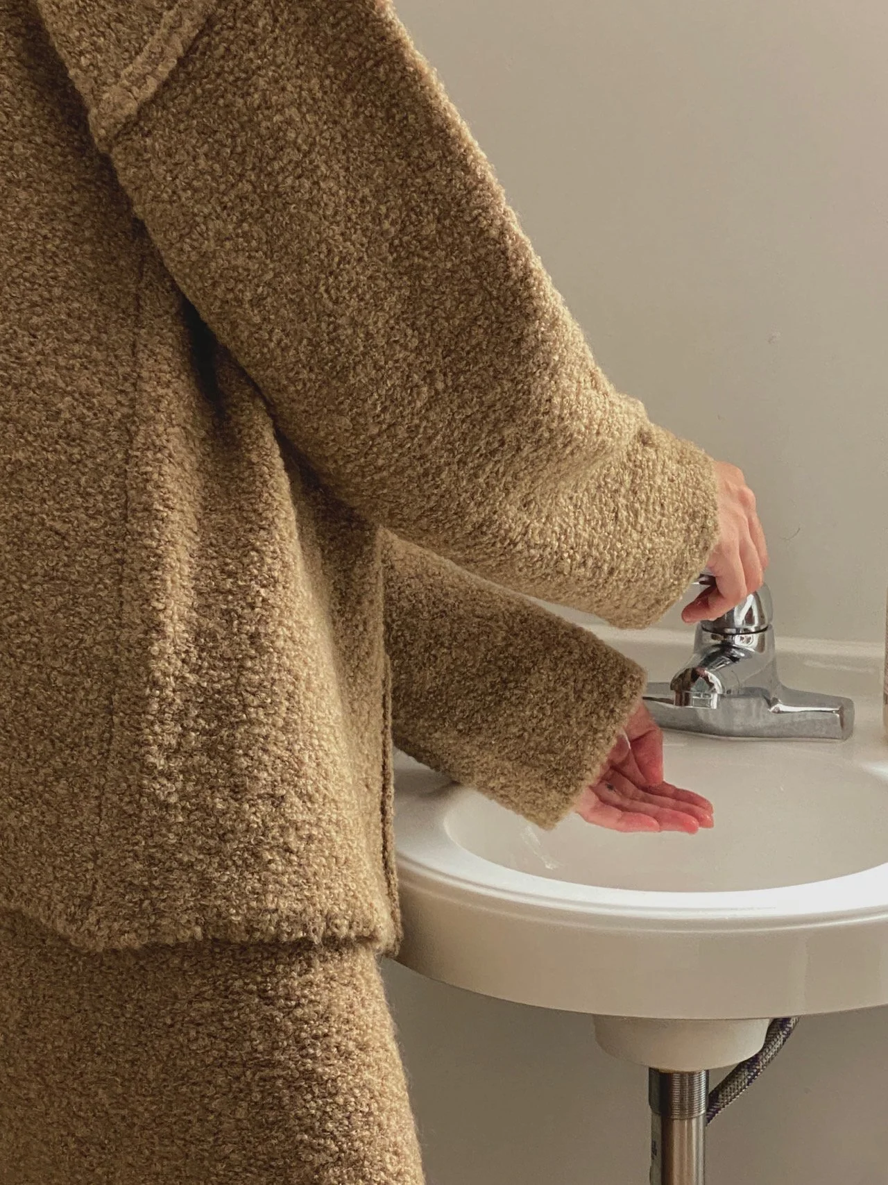 5DACB39F-C4B9-4101-A2E6-D07301BACB0F