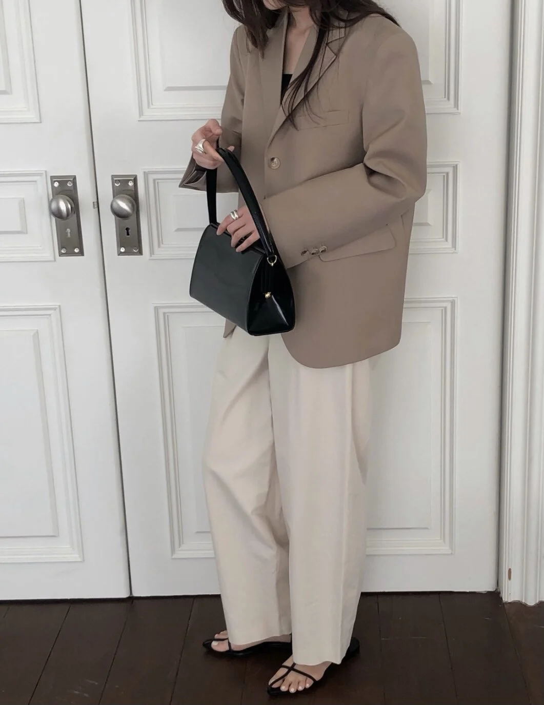 97C6A598-30E5-4B2A-AA16-981FFC582267