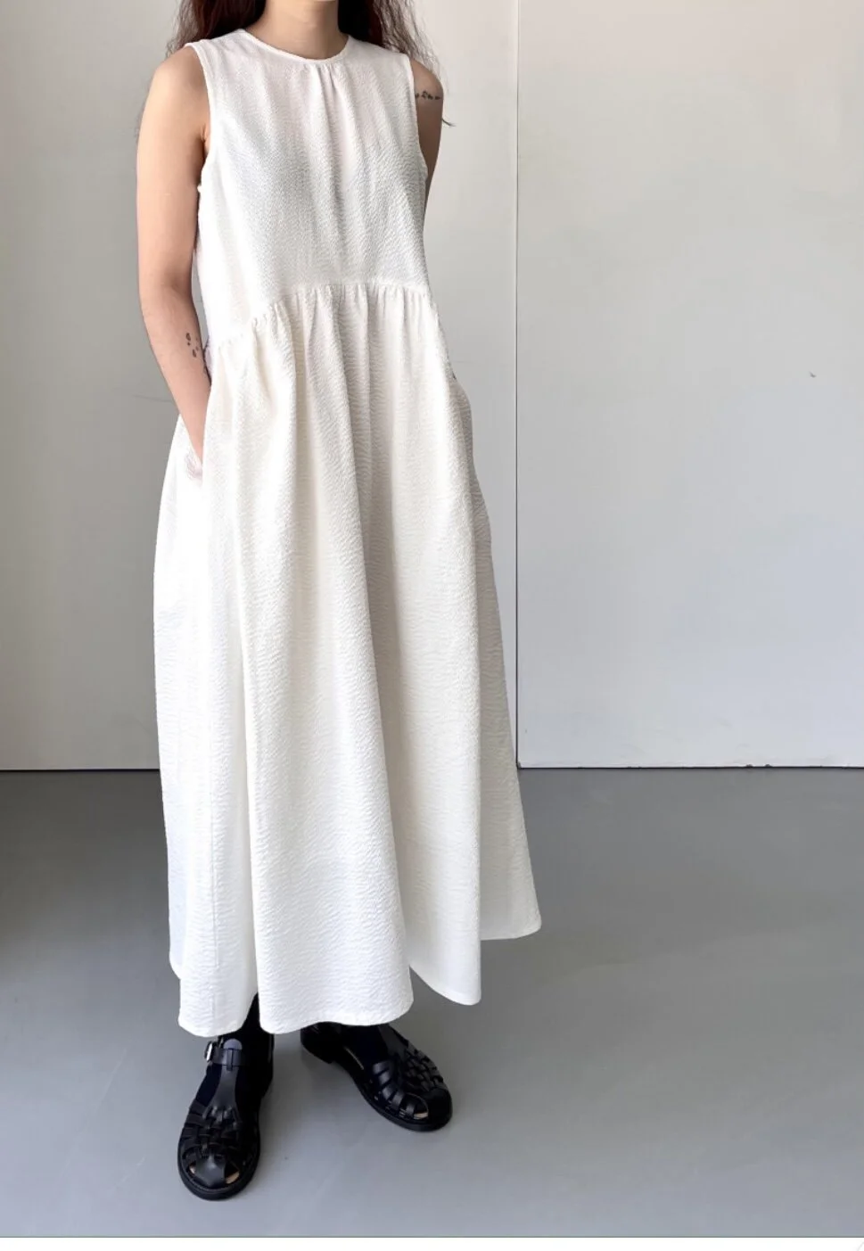 49820799-C6BF-4980-A3C8-CA1A495B6955