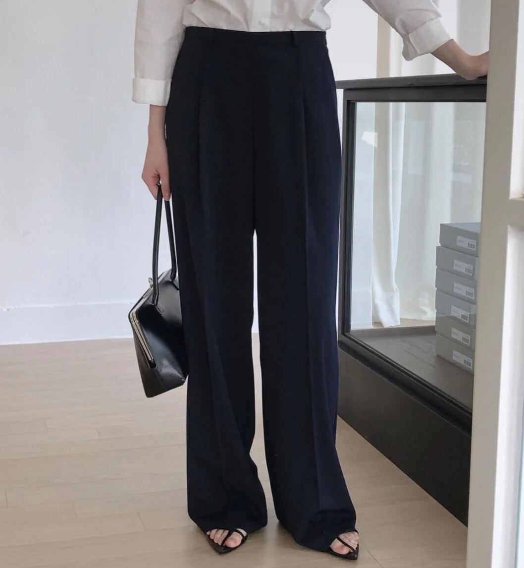 072AB836-CA58-49E1-8E9D-E2CB0E4E13CA