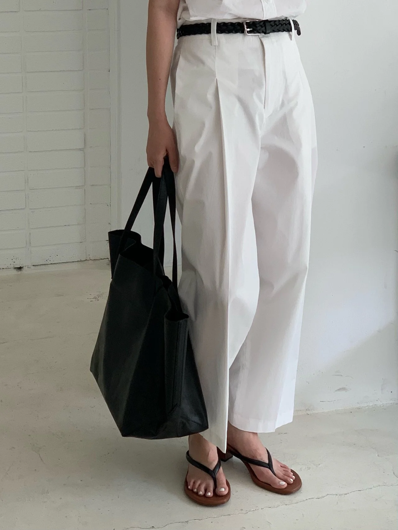 DAF6F839-C1AB-45E5-82C5-606304C5DB99