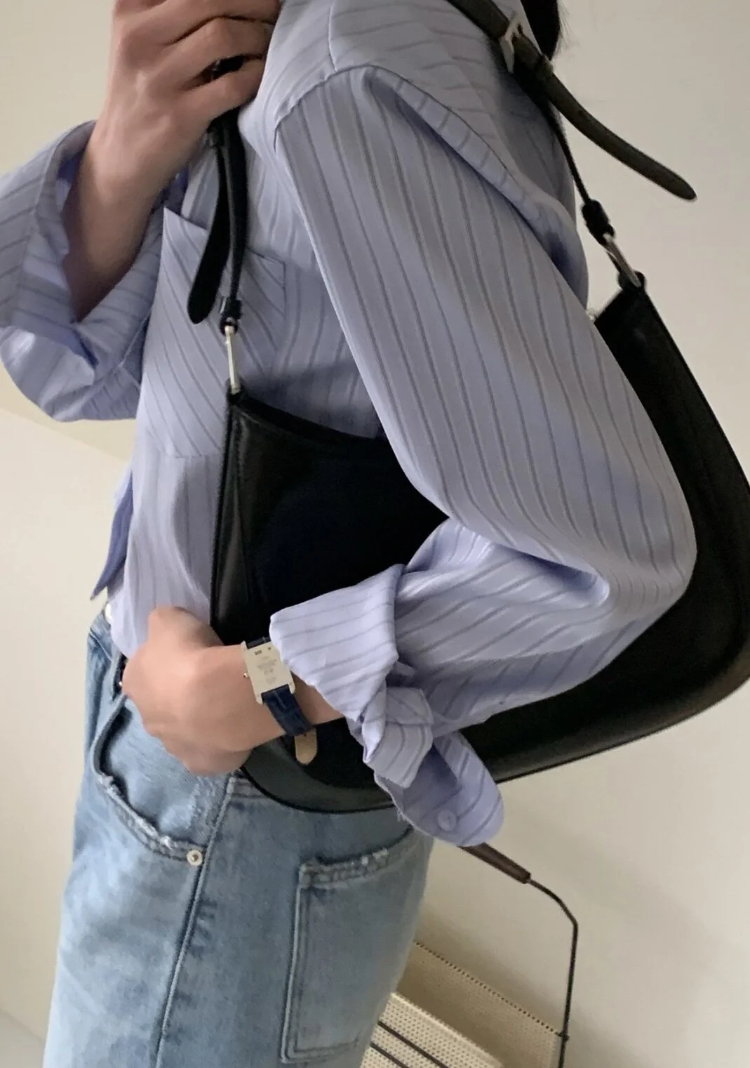 8F845DFC-0982-4778-B2CD-765D113AE4DF