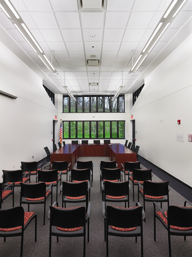 Interior(21) - Conference Room.jpg