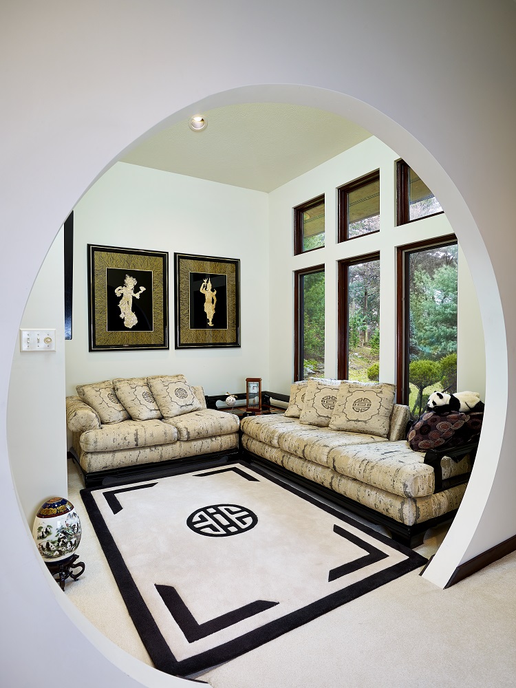 Interior - Living Room Entrance Way.jpg
