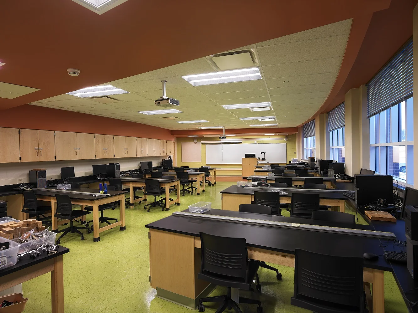 Interior - Mechcanical Classroom.jpg