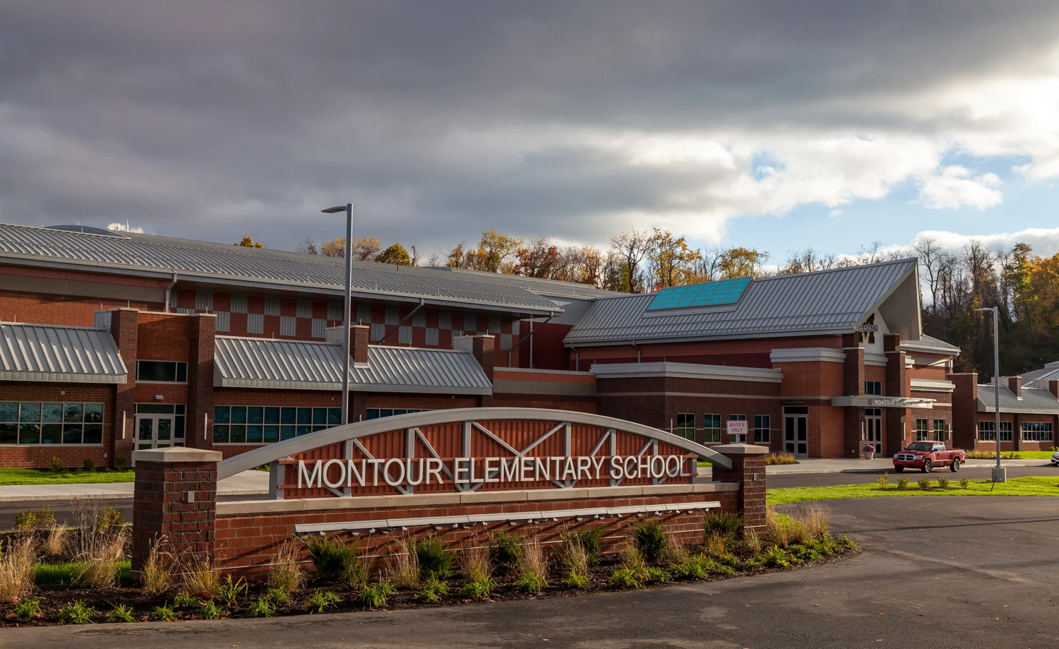 Montour ES Index — Architectural Innovations