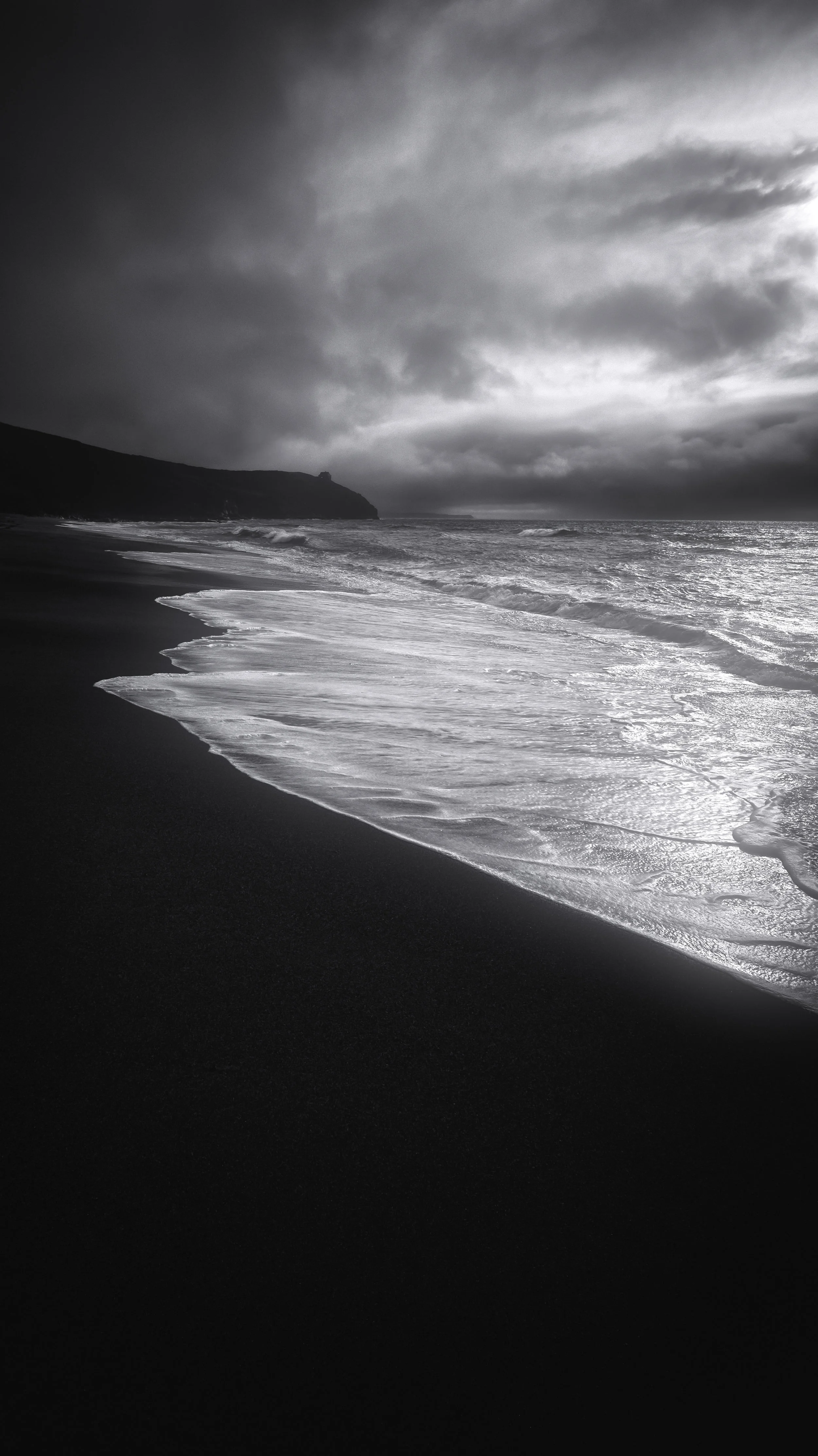 Praa sand high contrast beach 16 by 9 orton final darker skycopyright.jpg