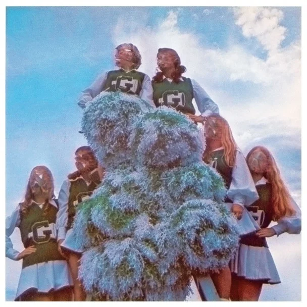 Sleigh Bells 'Treats'