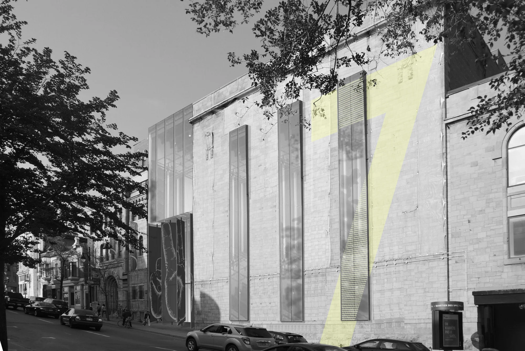 Façade avant sur le boulevard Saint-Laurent
