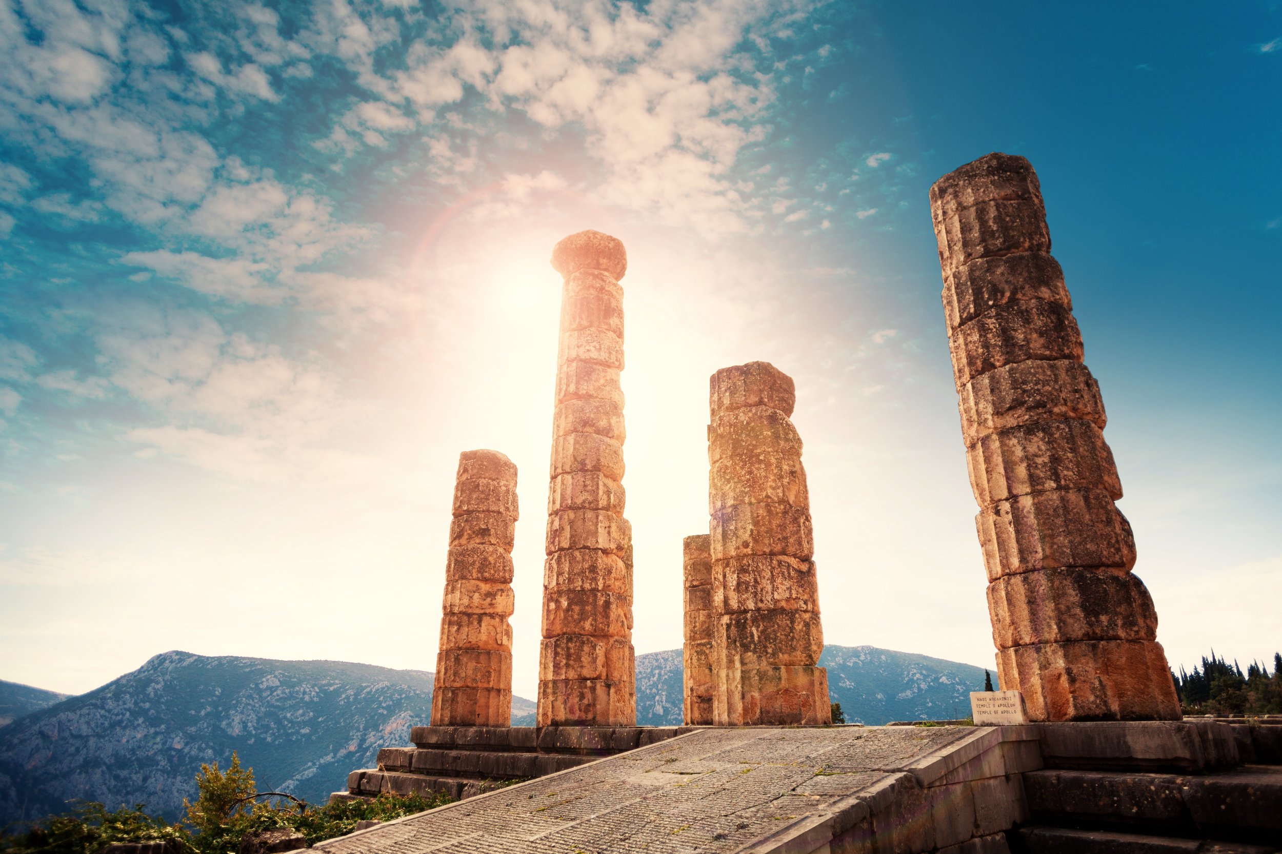 DELPHI AdobeStock_67677438.jpeg