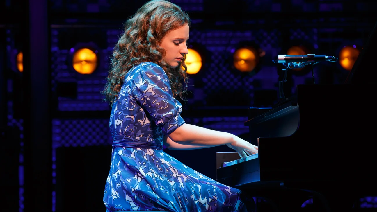 BEAUTIFUL: THE CAROL KING MUSICAL