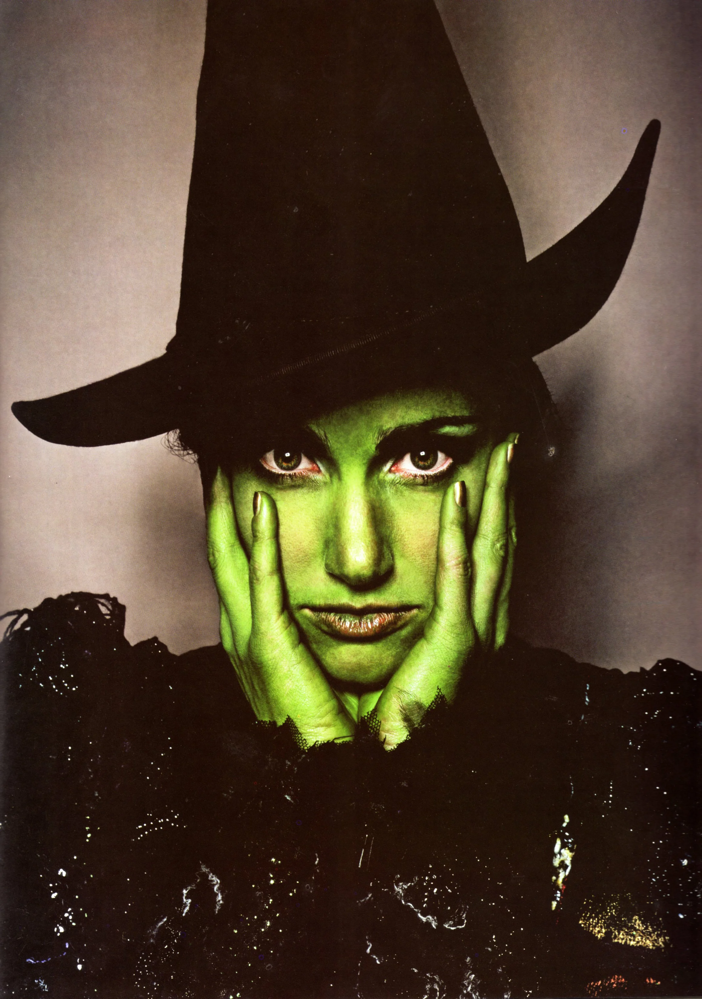 elphaba057.jpg