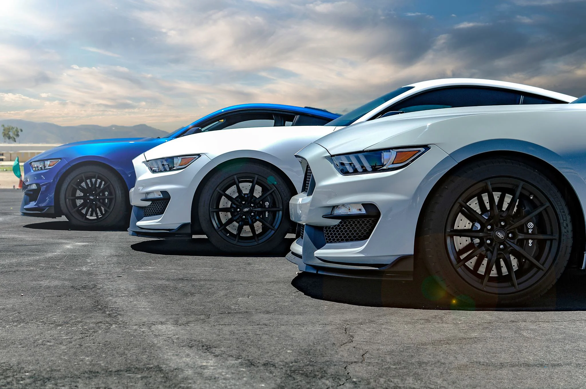 3 GT350