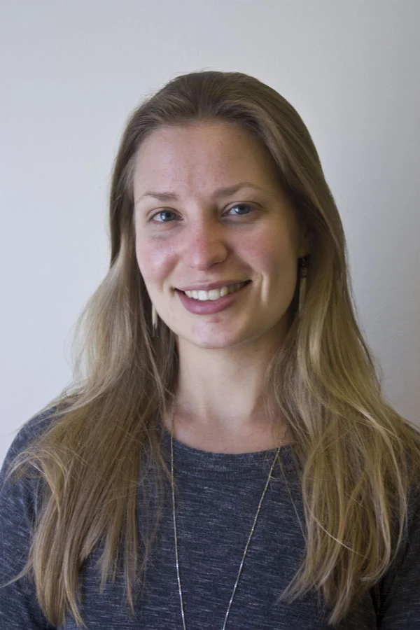 Beyer_Anne_Headshot.jpg