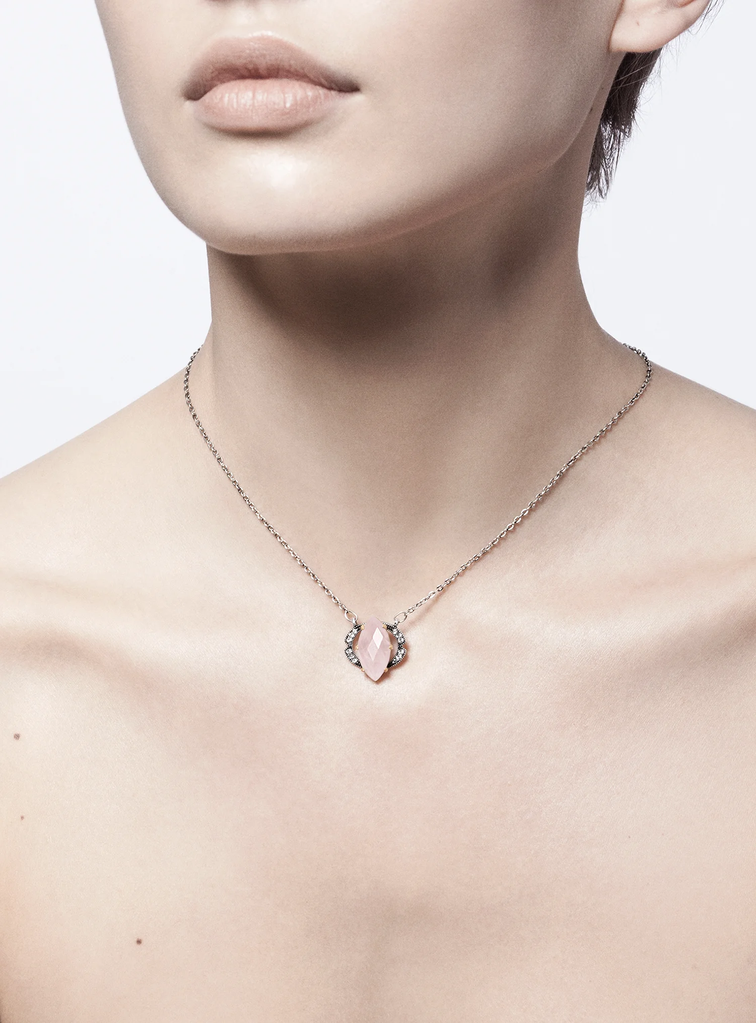 Nashira Arno Jewelry - Dainty Pendant - Rose Quartz - Mira Necklace