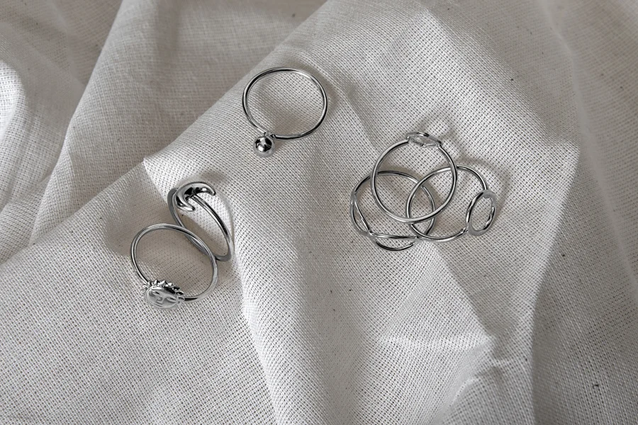 minimal modern dainty stackable rings - silver- shop online - nashira arno jewelry.jpg