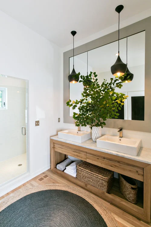Mister and Mrs Sharp Modern House Bathroom 02.jpg