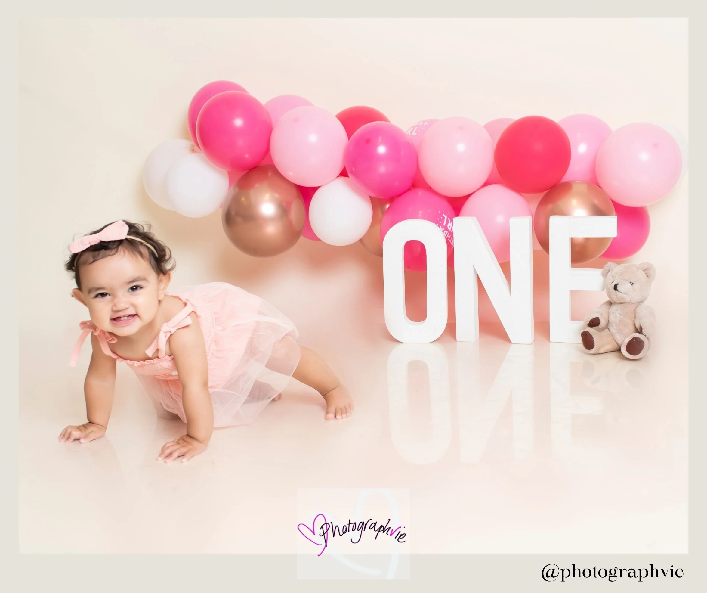 @photographvie Landscape photo of family baby and cake smash photographer CB7  (31).jpg