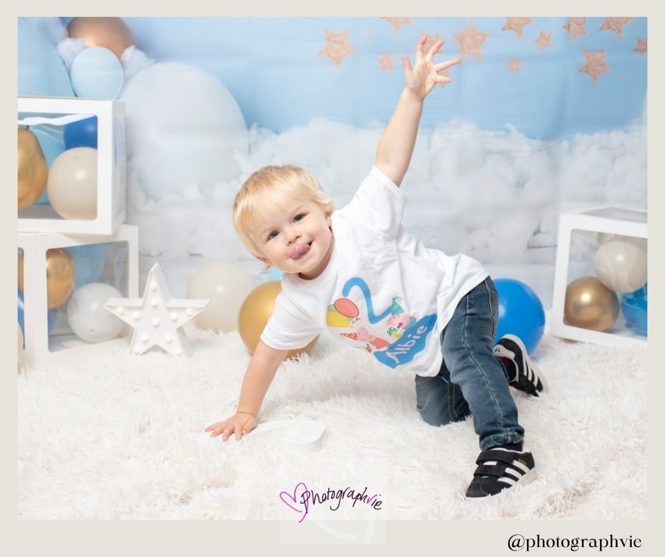 @photographvie Landscape photo of family baby and cake smash photographer CB7  - 2026-08-22T230749.420.jpg