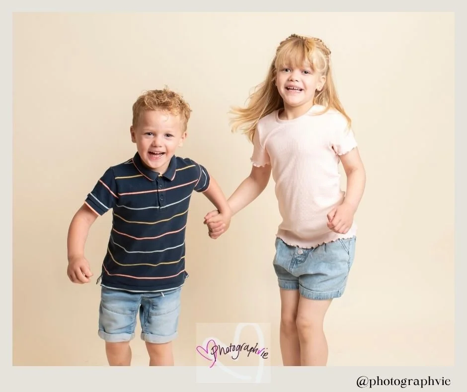 @photographvie Landscape photo of family baby and cake smash photographer CB7  - 2026-09-02T222650.707.jpg