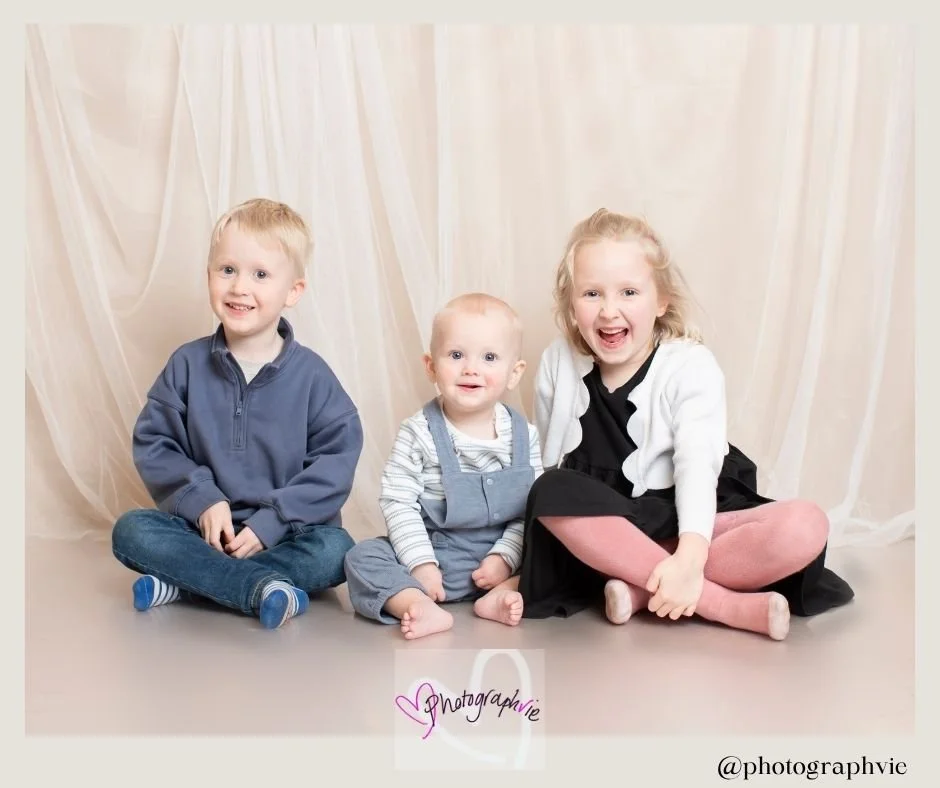 @photographvie Landscape photo of family baby and cake smash photographer CB7  - 2026-09-02T222619.016.jpg