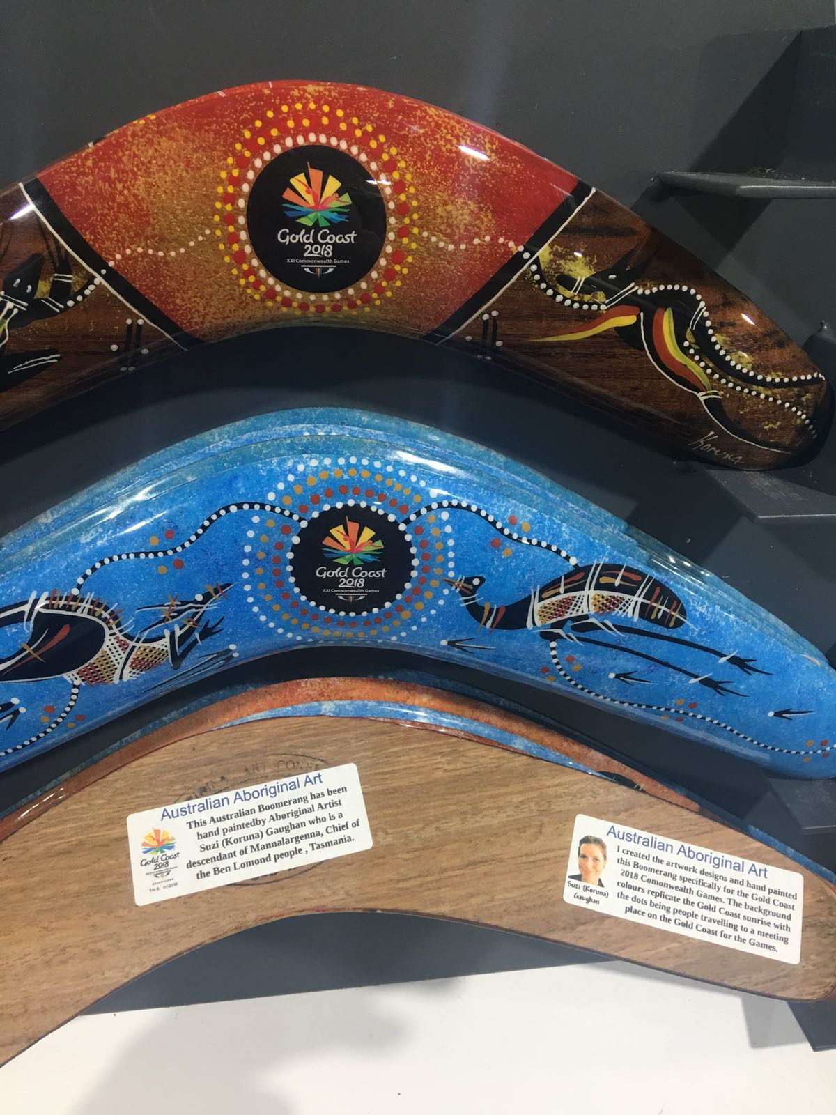  This Australian boomerang has been hand painted by Aboriginal artist Suzi (Koruna) Gaughan who is a descendant of Mannalargenna, Chief of the Ben Lomond people, Tasmania. 